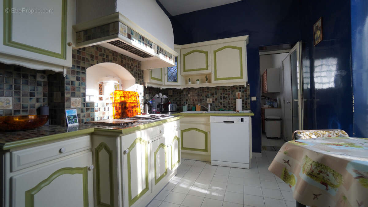 Maison à vendre 10 pièces ARGENTEUIL (95) - photo 4
