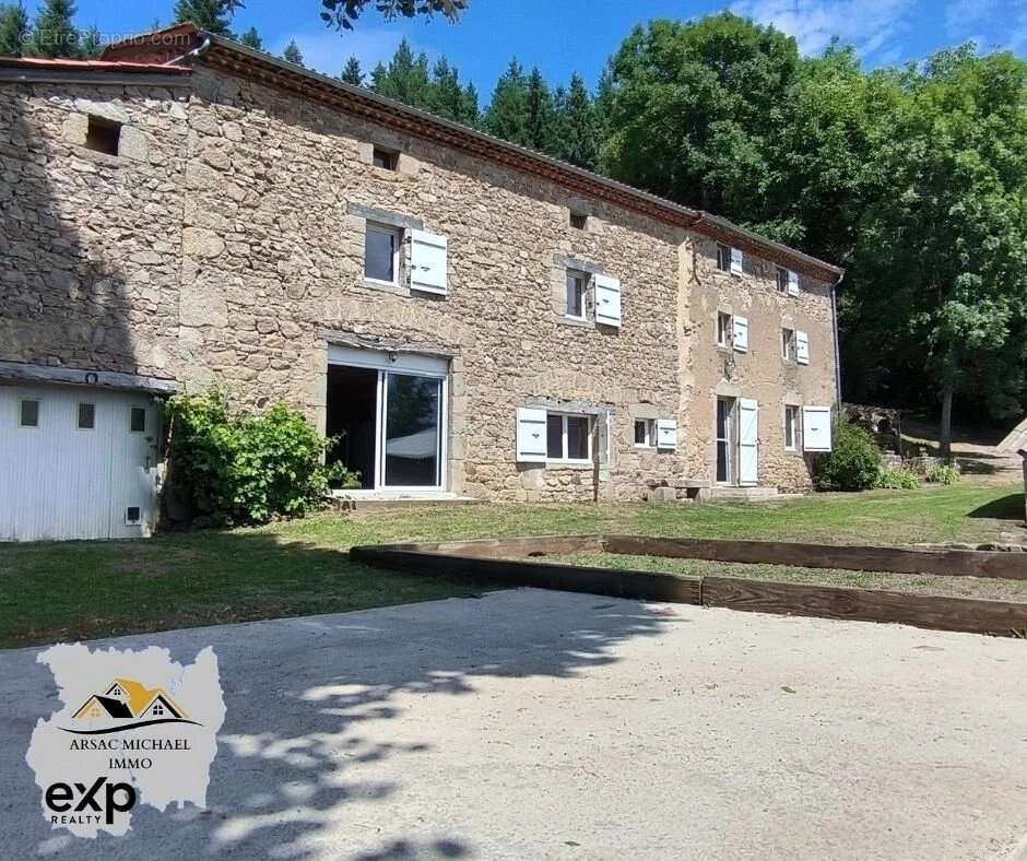 Maison à VERNET-LA-VARENNE