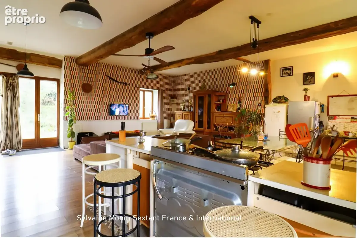 Maison en pierre au calme avec vue dégagée - photo 8