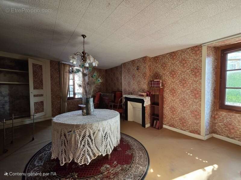 Maison à BELLAC