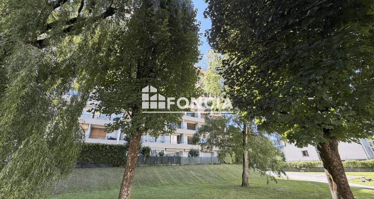 Appartement à VIZILLE
