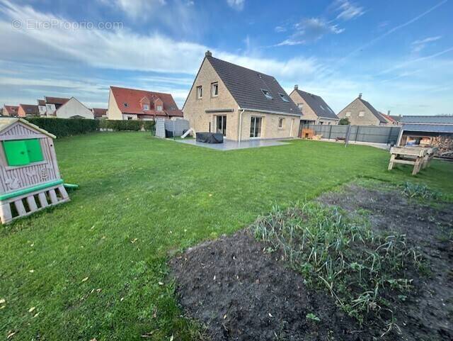 Maison à LOON-PLAGE