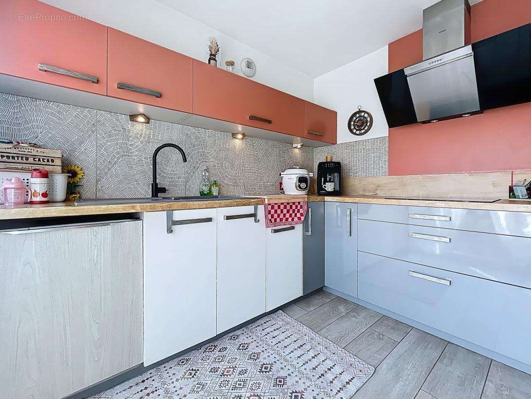 Maison à BOURG-LES-VALENCE