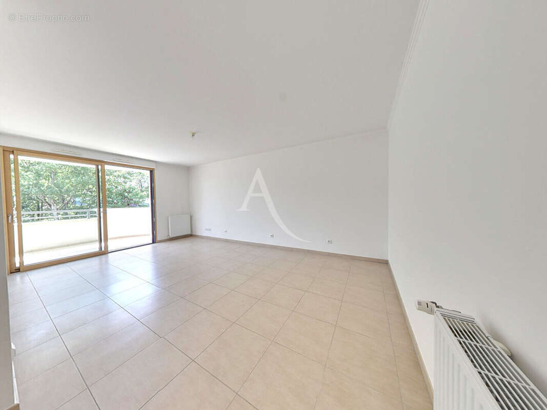 Appartement à BRY-SUR-MARNE