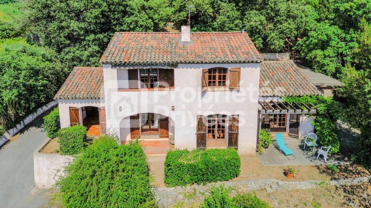 Maison à AURIBEAU-SUR-SIAGNE