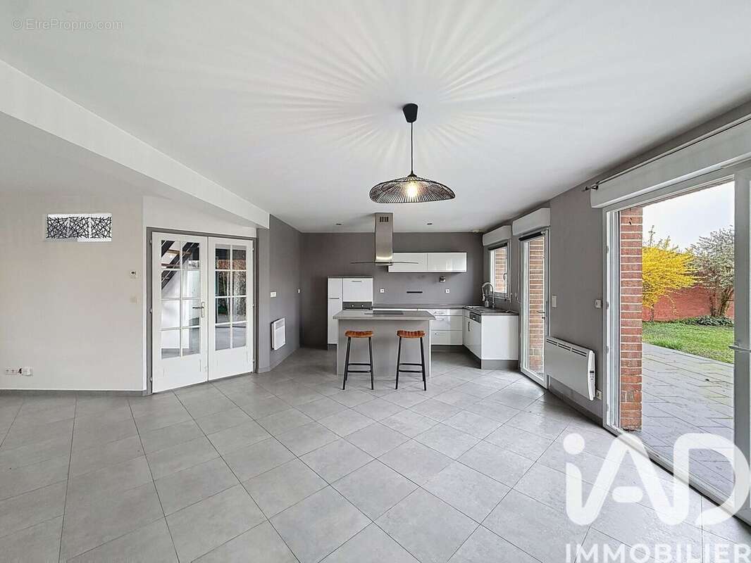 Photo 6 - Maison à RACHES