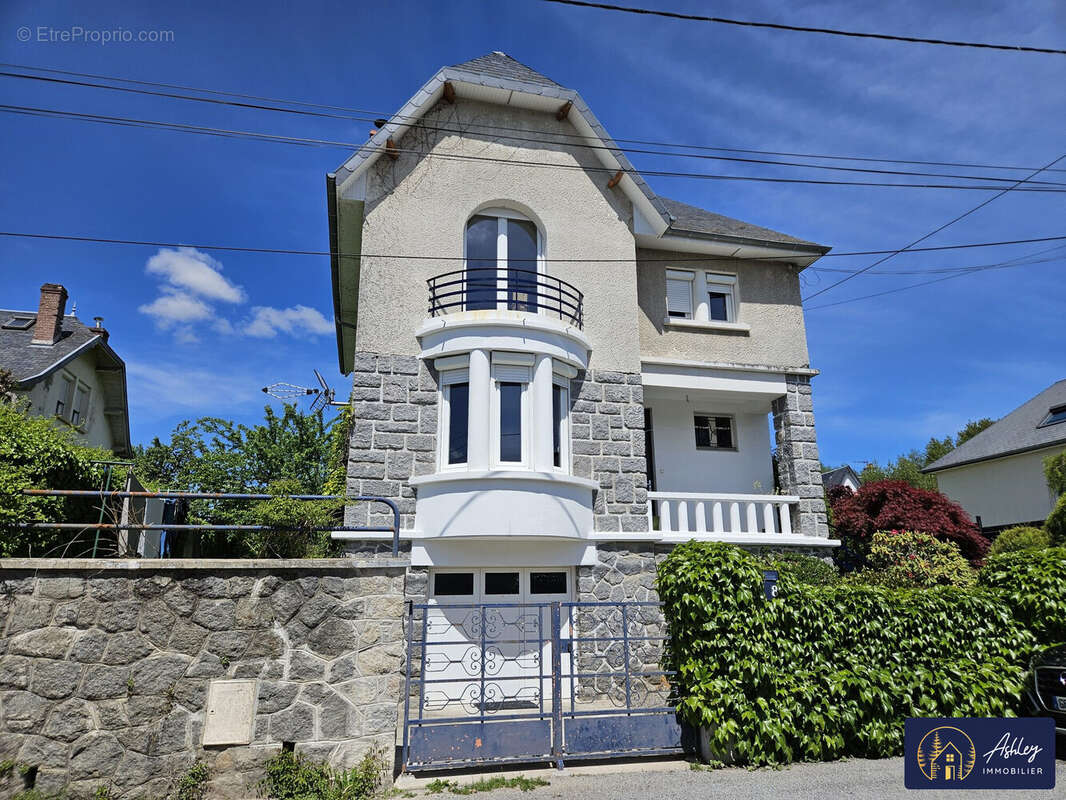 Maison à USSEL