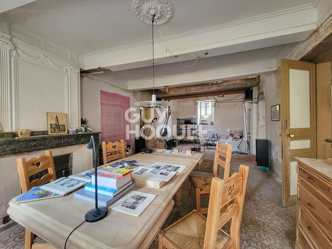 Maison à LA REDORTE