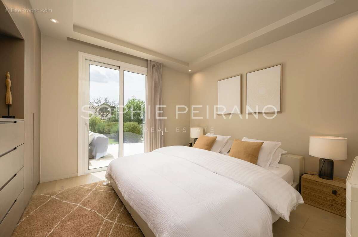 Maison à MOUGINS