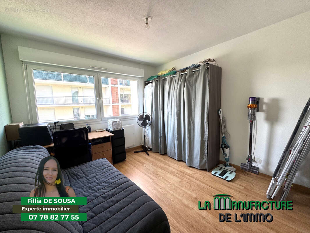 Appartement à SAINT-PRIEST-EN-JAREZ