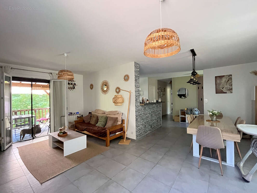 Maison à COULOUNIEIX-CHAMIERS