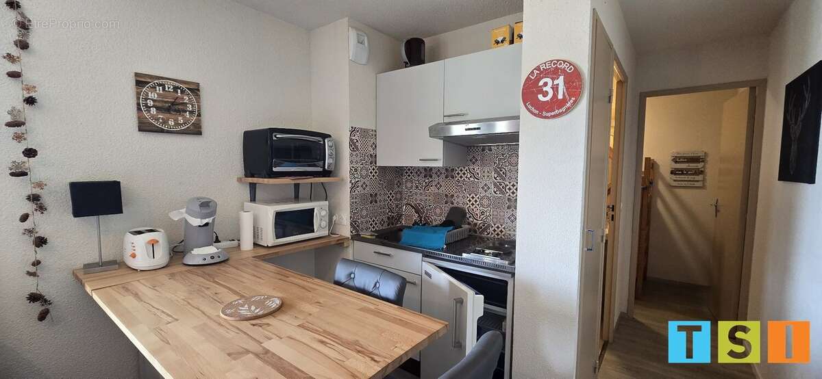 Appartement à MAYREGNE