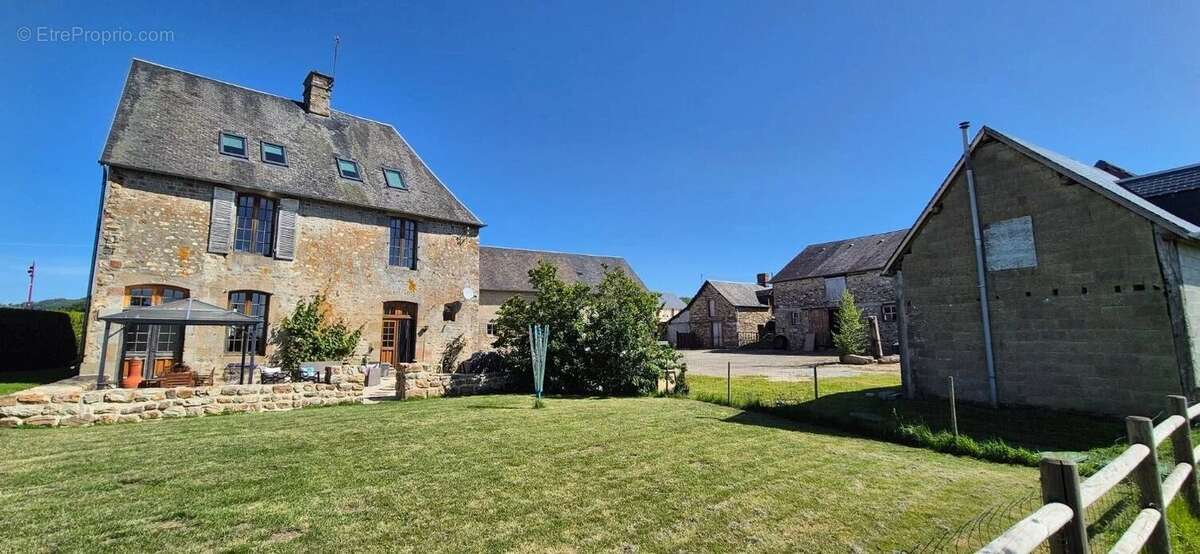 Maison à BION