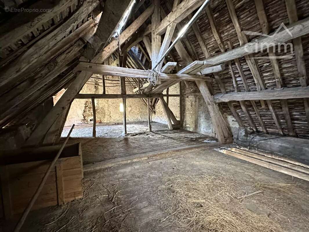 Maison à MOLINEUF