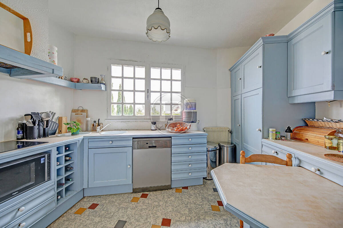 Appartement à MAREIL-MARLY