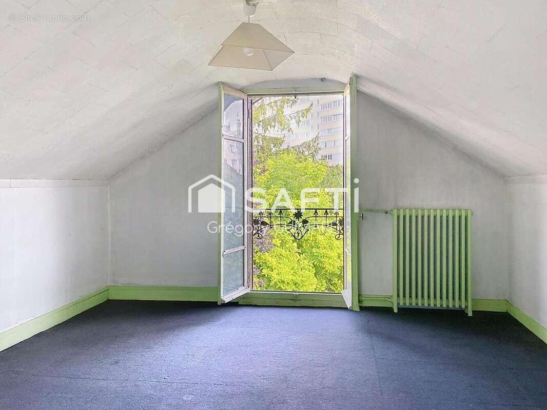 Maison 64 m² à Creteil  - photo 3