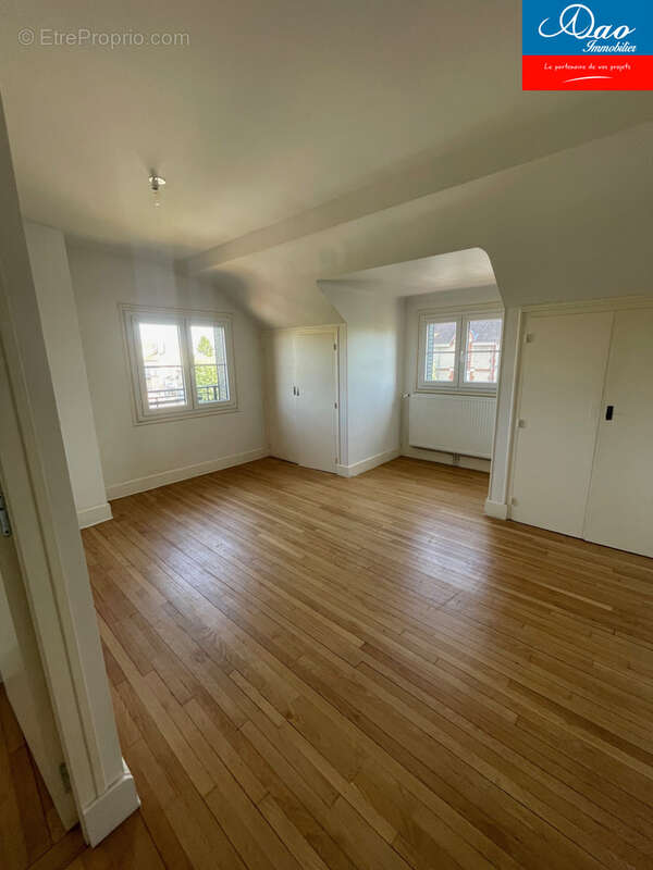 Sainte Savine Triplex de 97 m2 - photo 10