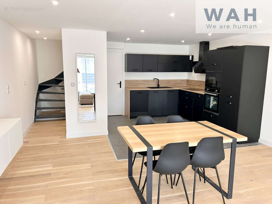 Appartement à VERGEZE