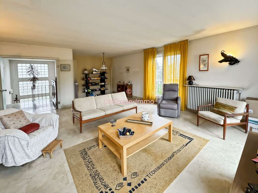 Maison 240 m² à Trelissac  - photo 18