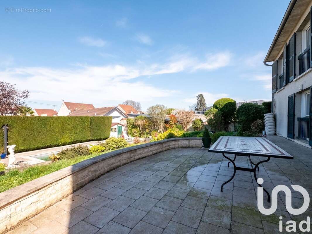 Photo 2 - Maison à MITRY-MORY