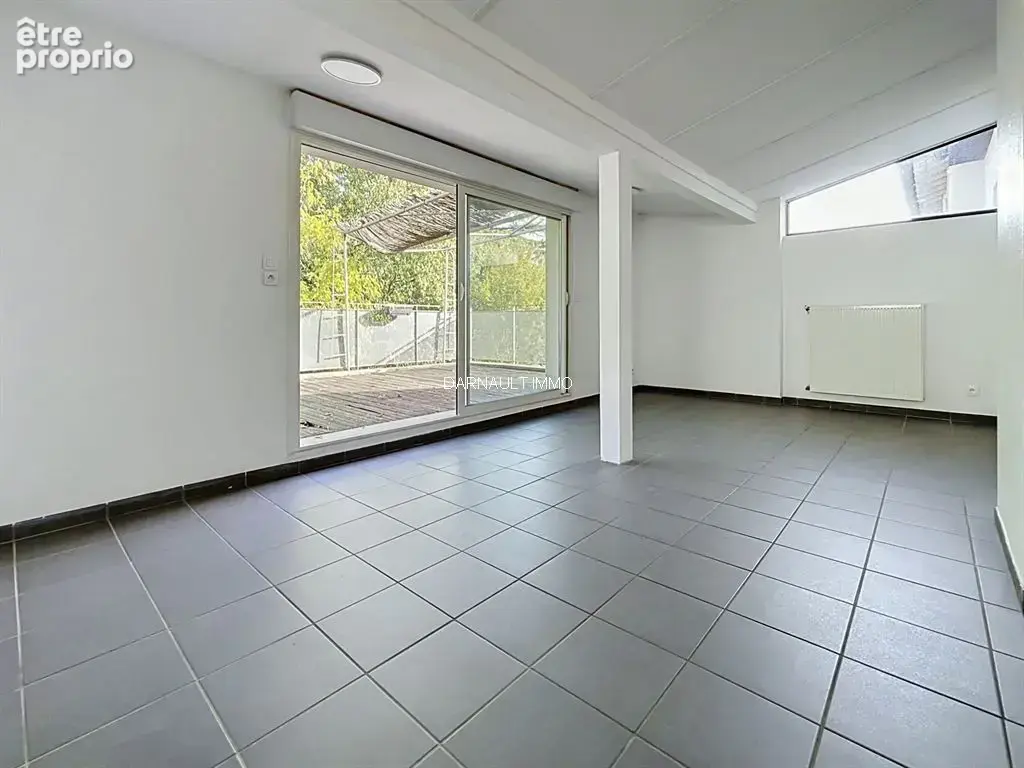 Toulouse – fontaine-lestang, appartement t5 de 108 m² avec terrasse de 20m2, terrain de 53m2 & garage de 25m2 - photo 3