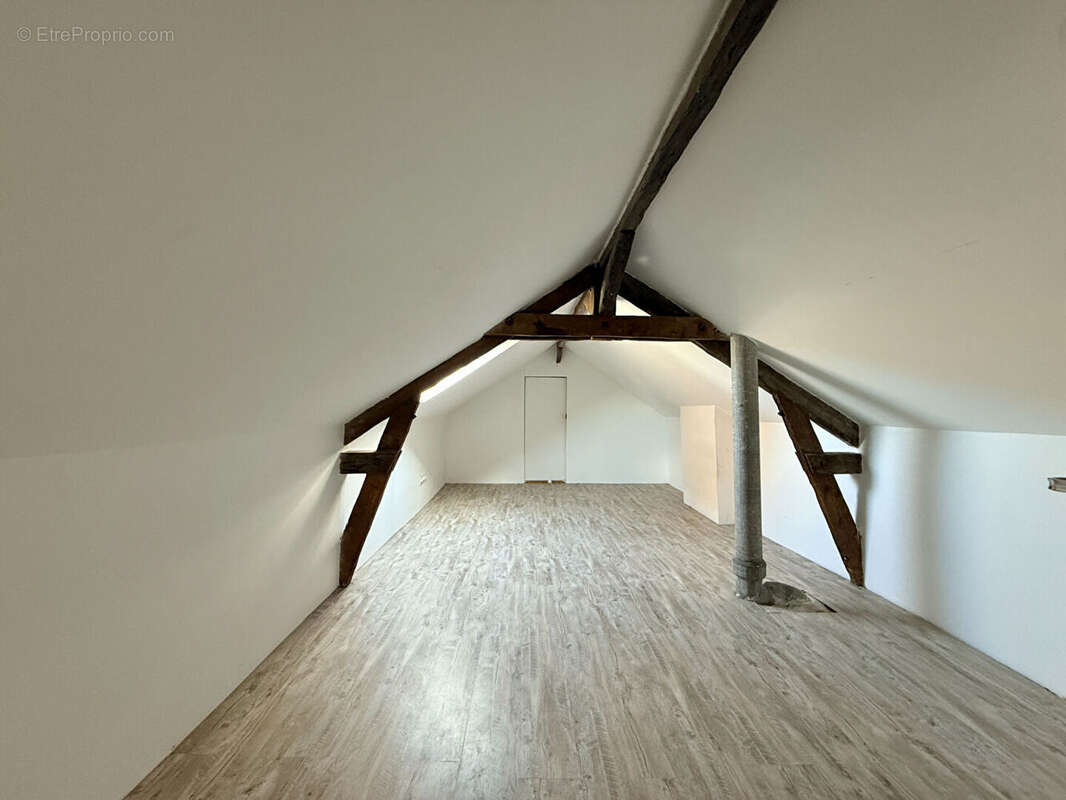 Maison à BEAUVAIS