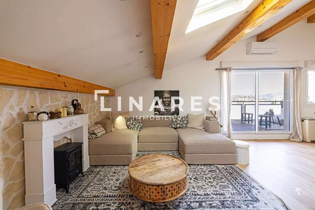 Appartement à MARSEILLE-12E