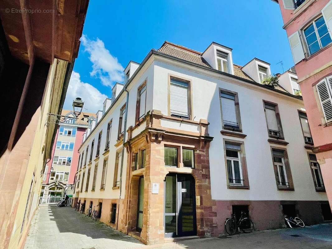   - Appartement à STRASBOURG