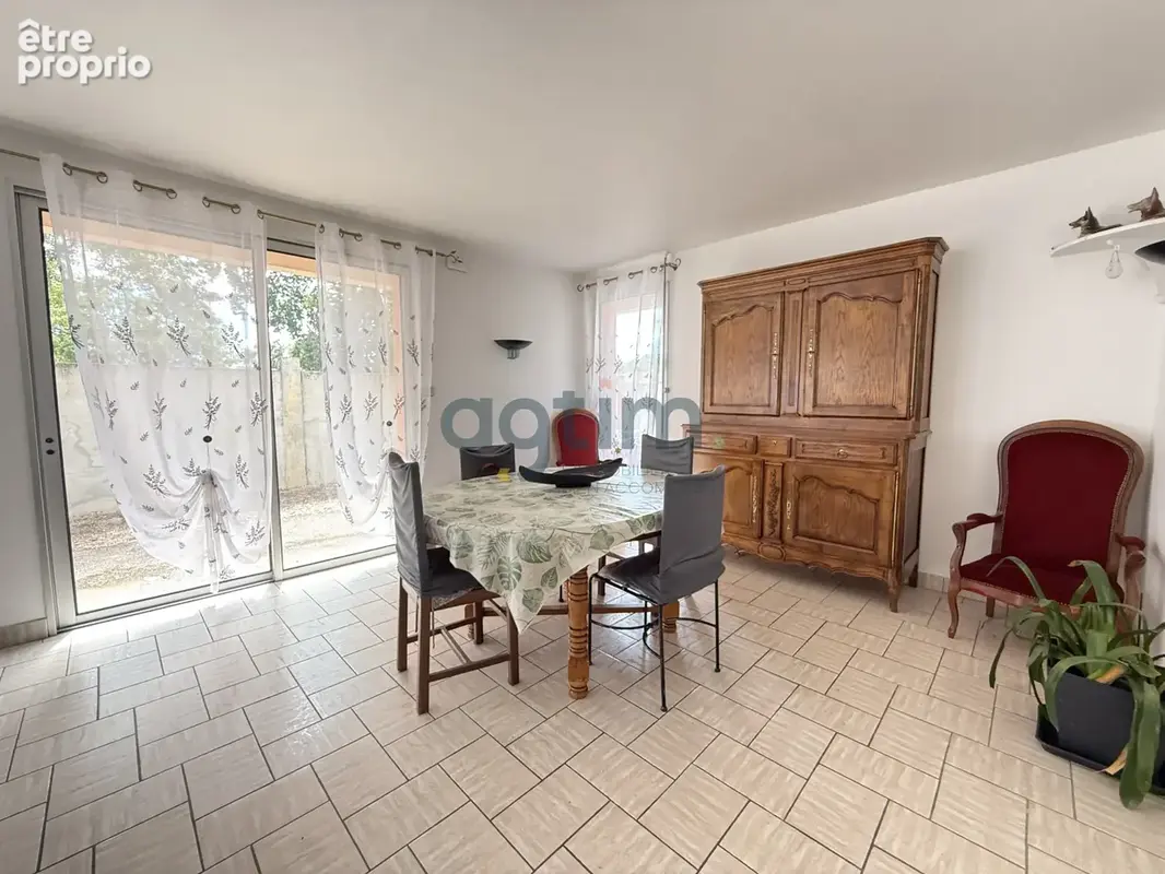 MONTAIGU-VENDEE, plain pied 133m2 hab, 3 ch, bureau, garage, dépendance, 803m2 terrain - photo 4