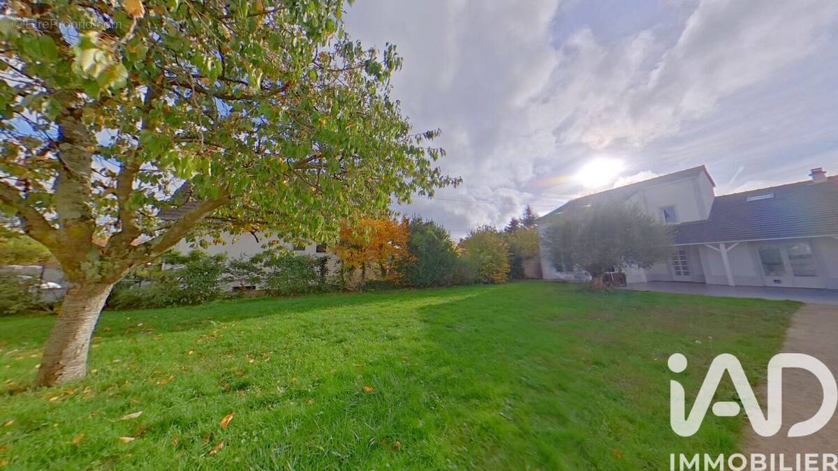 Photo 1 - Maison à MONTGERON