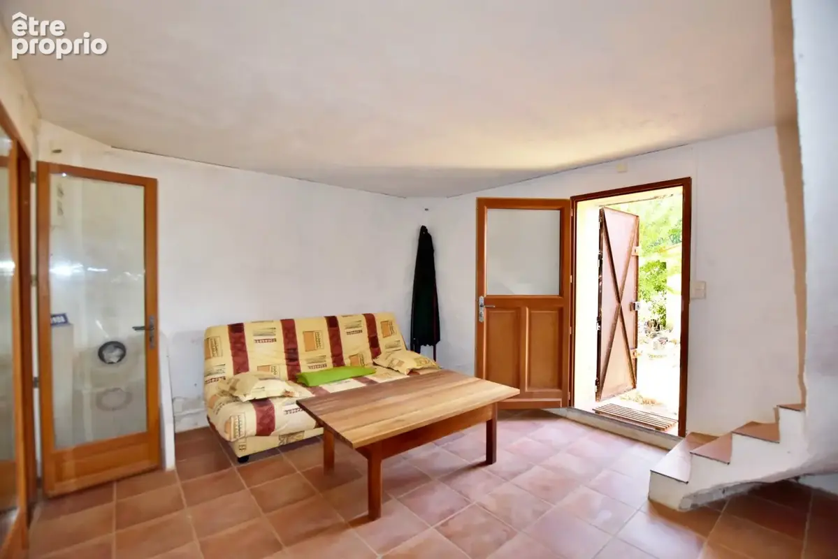 Puget ville (83) - cabanon de 32m² sur parcelle de 5748m² - photo 4
