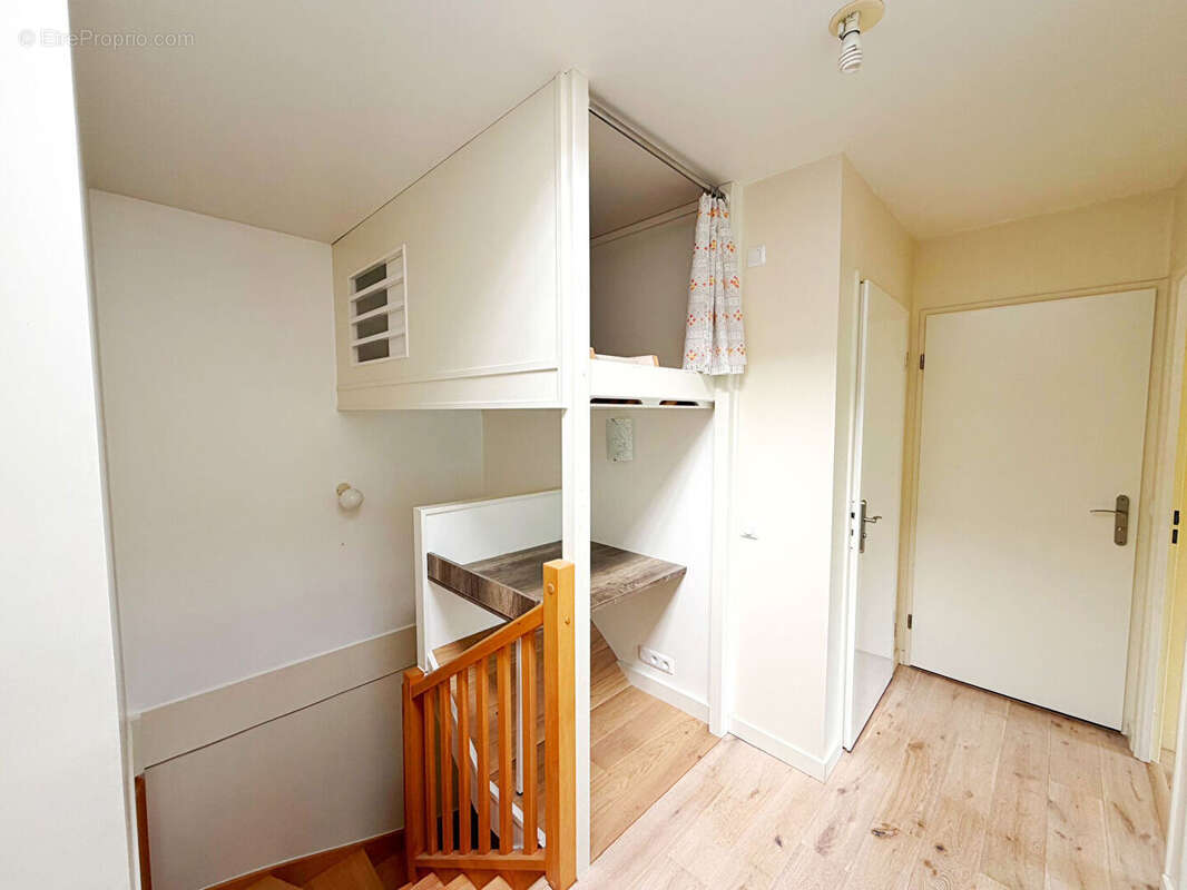 Maison à NANTERRE