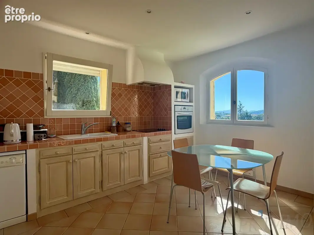 Sainte-maxime   maison 172 m2 avec piscine et vue sur le golf - photo 2