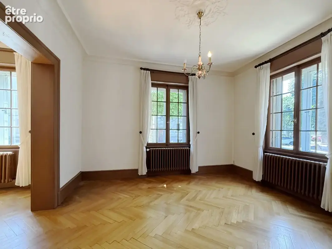 Maison 10 pièces 257 m² à vendre à Strasbourg (67000) - photo 7
