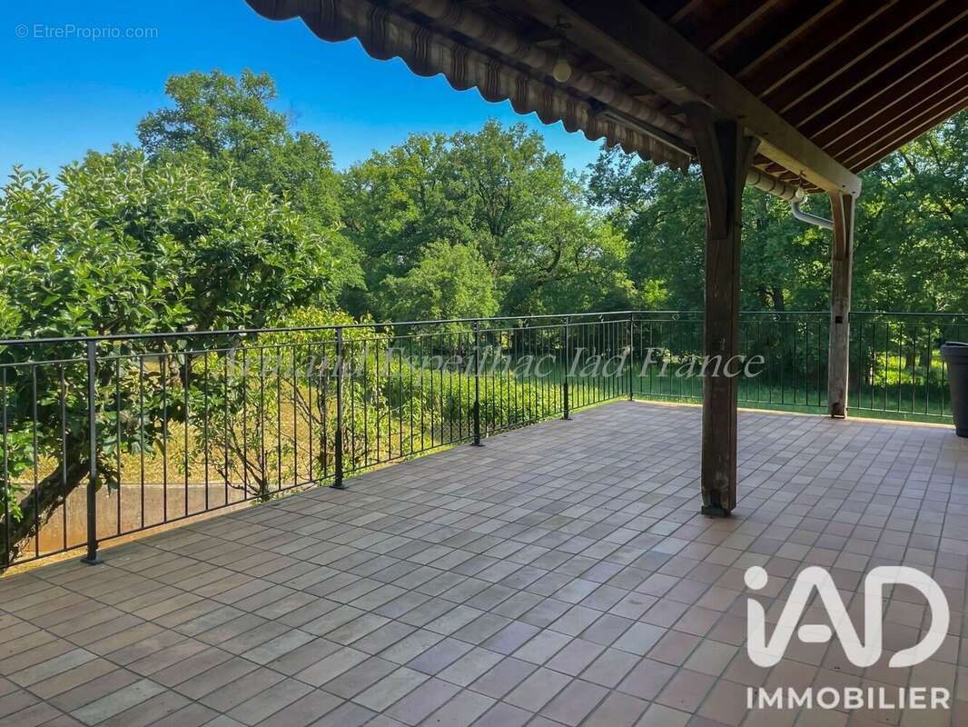 Photo 8 - Maison à RIGNAC