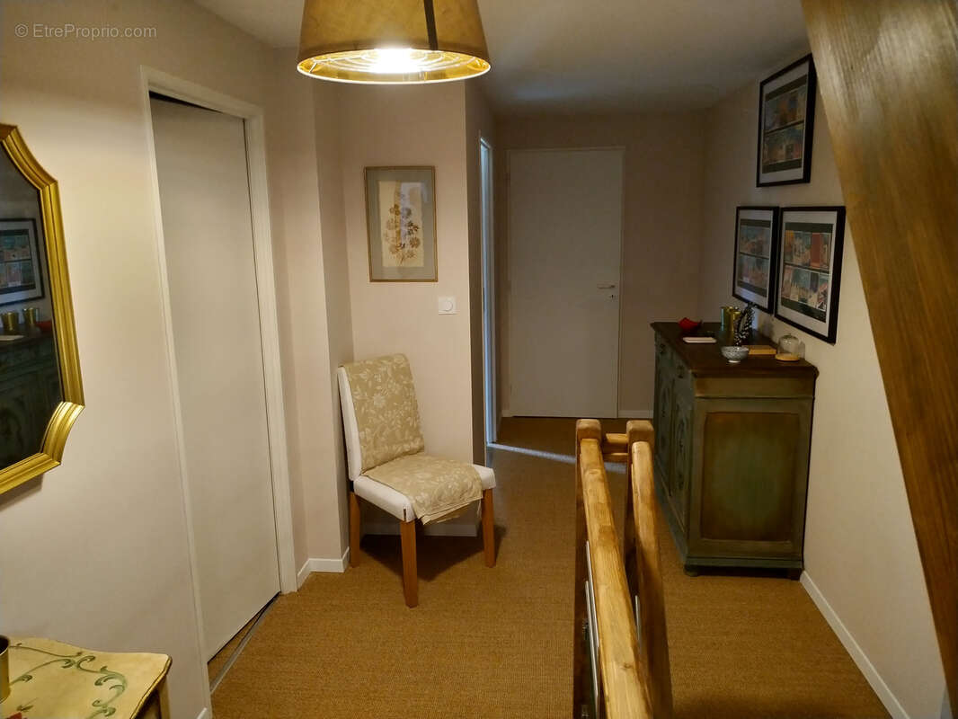 Maison à LA BATIE-DIVISIN