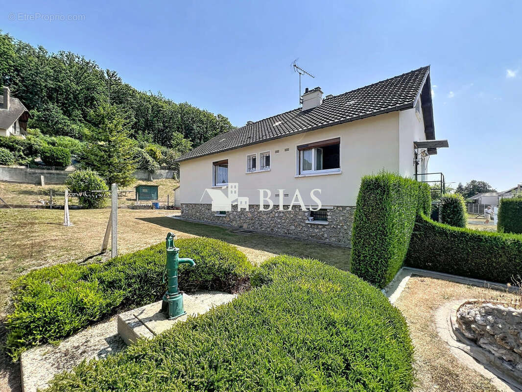 Maison 79 m² à Nassandres  - photo 2