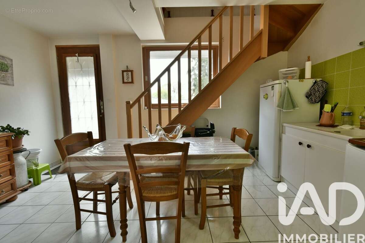 Photo 8 - Maison à MAIGNELAY-MONTIGNY