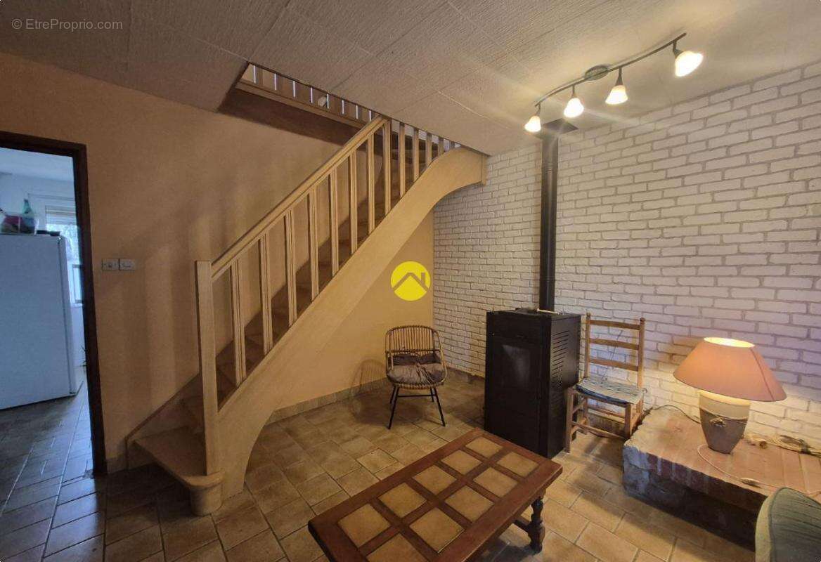 Maison à HUBY-SAINT-LEU