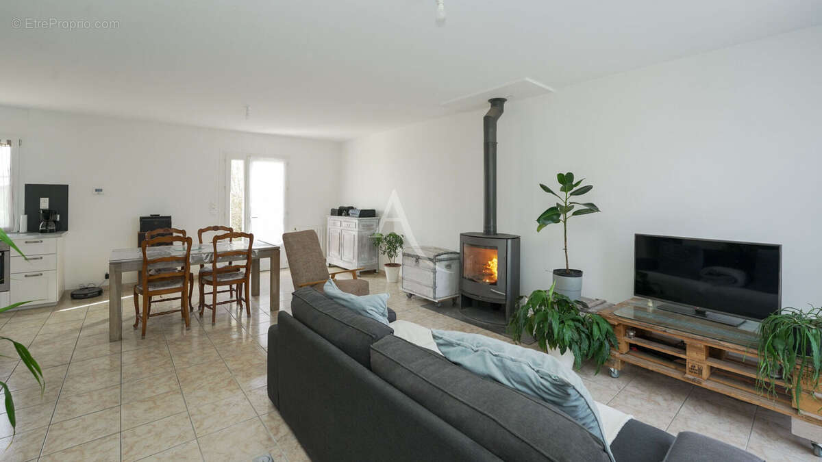 Maison à AUGAN