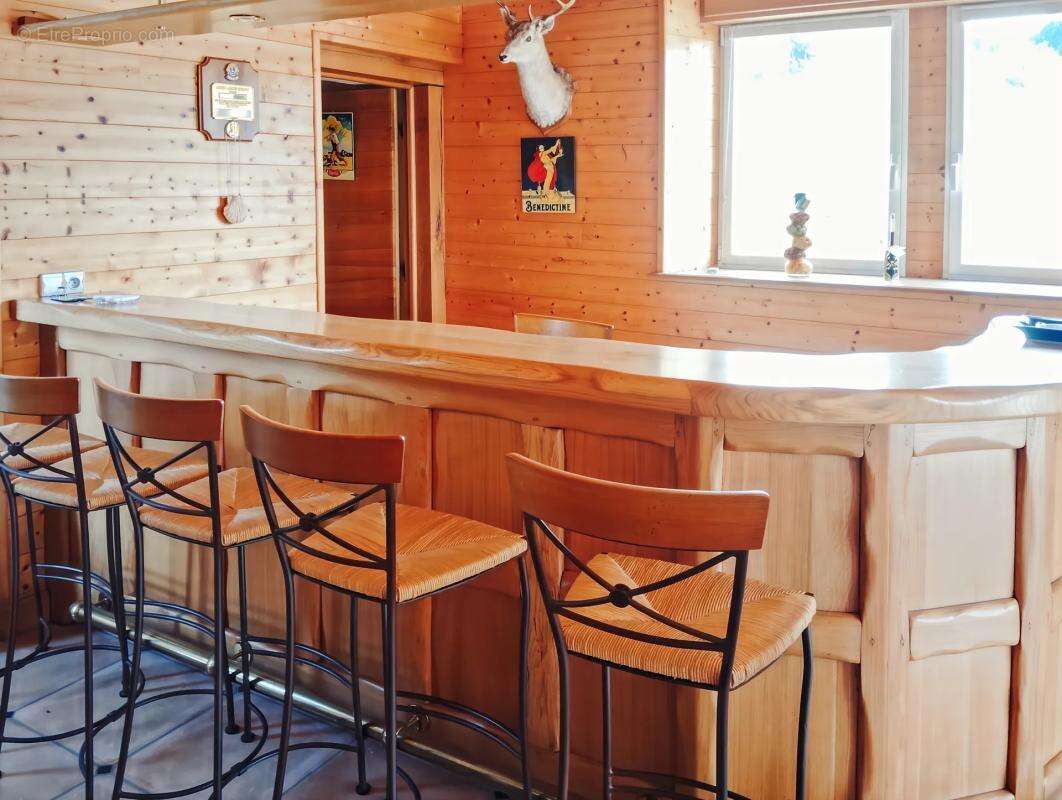 Maison à AUGEROLLES