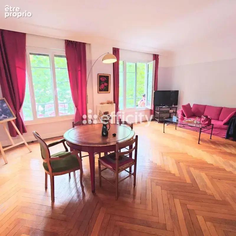 Appartement - photo 1