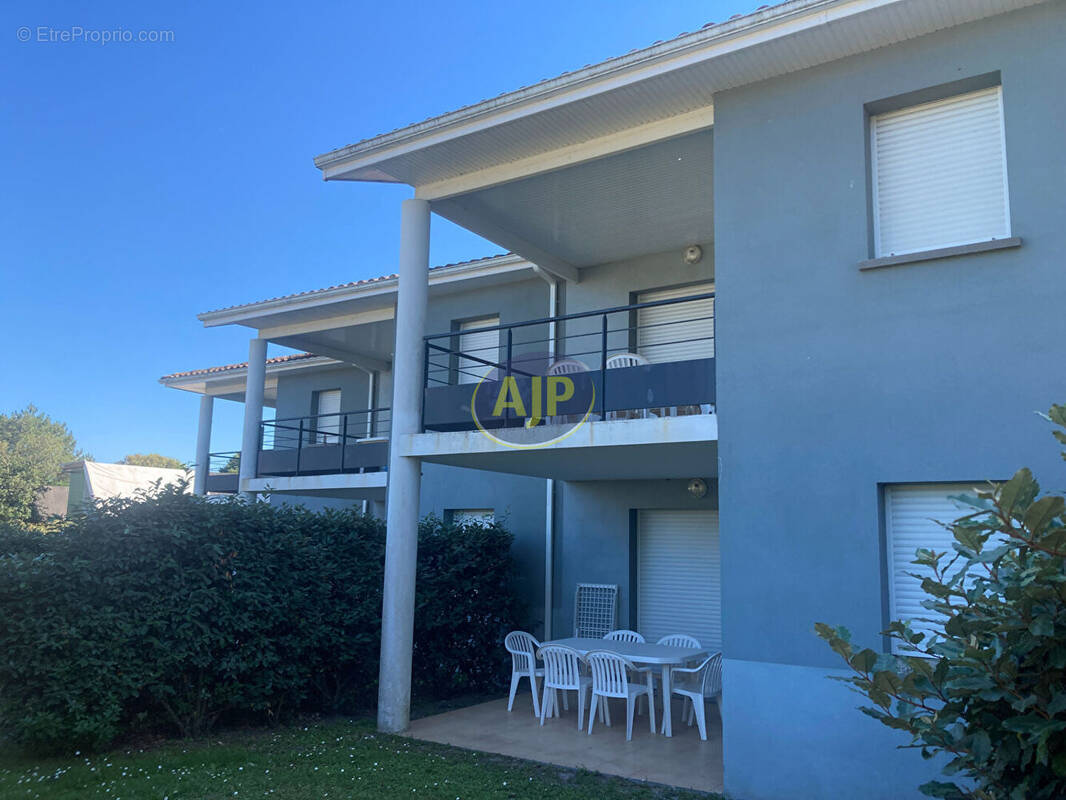 Appartement à LE VERDON-SUR-MER