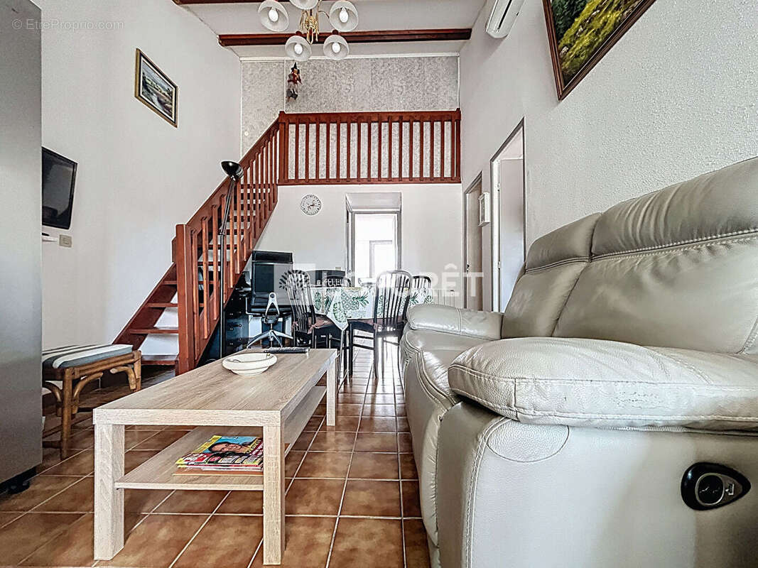 Maison à SAINT-CYPRIEN