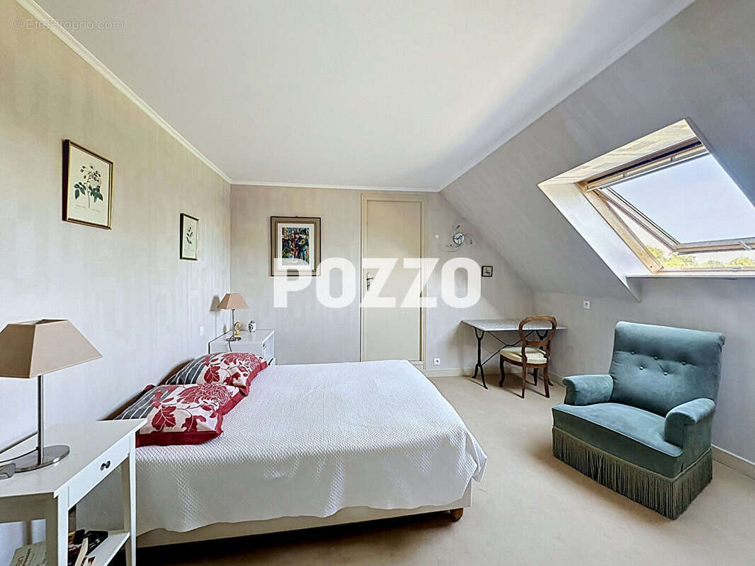 Maison Bacilly 5 pièces;,4 chambres, vie de plain-pied, garage, grand jardin paysagé, 6 km plage - photo 13