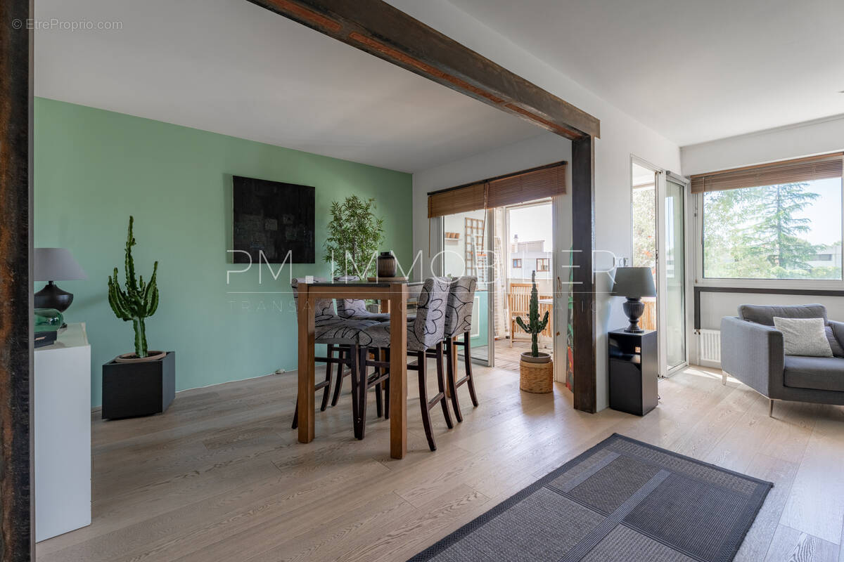 Appartement à AIX-EN-PROVENCE