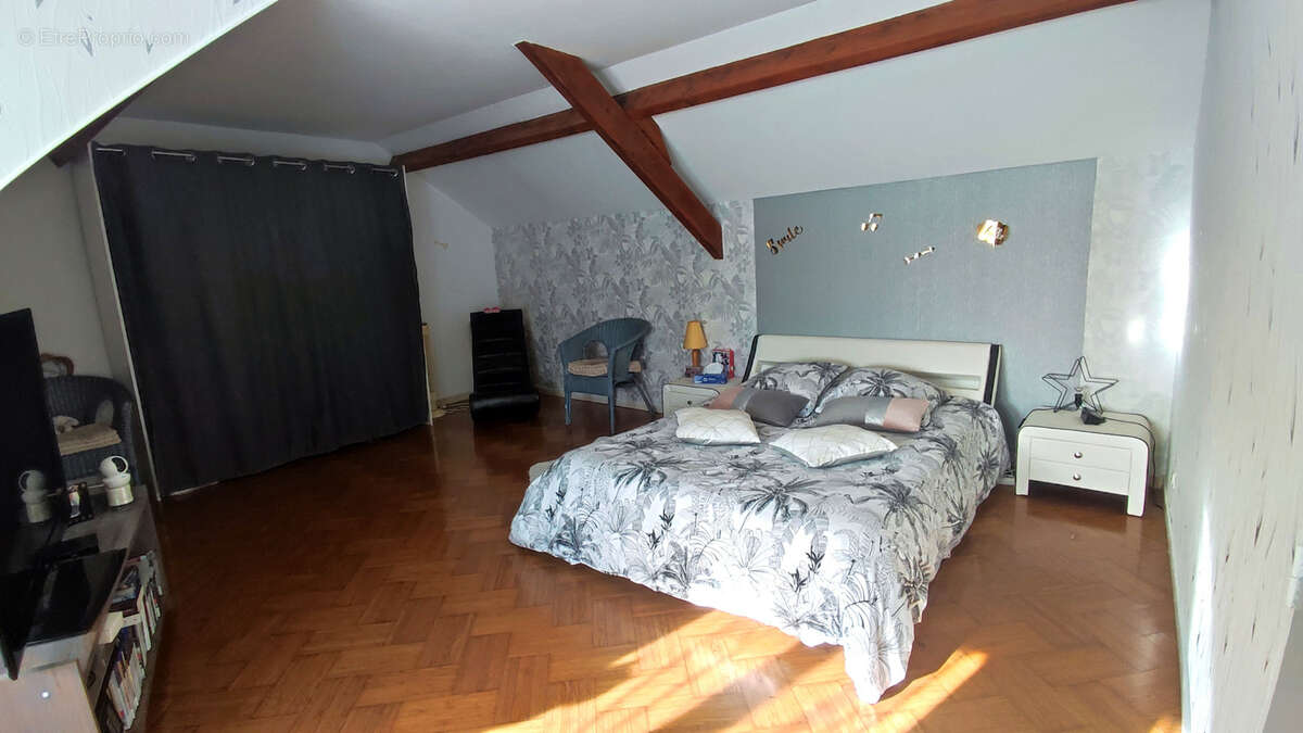 Maison à HERIC