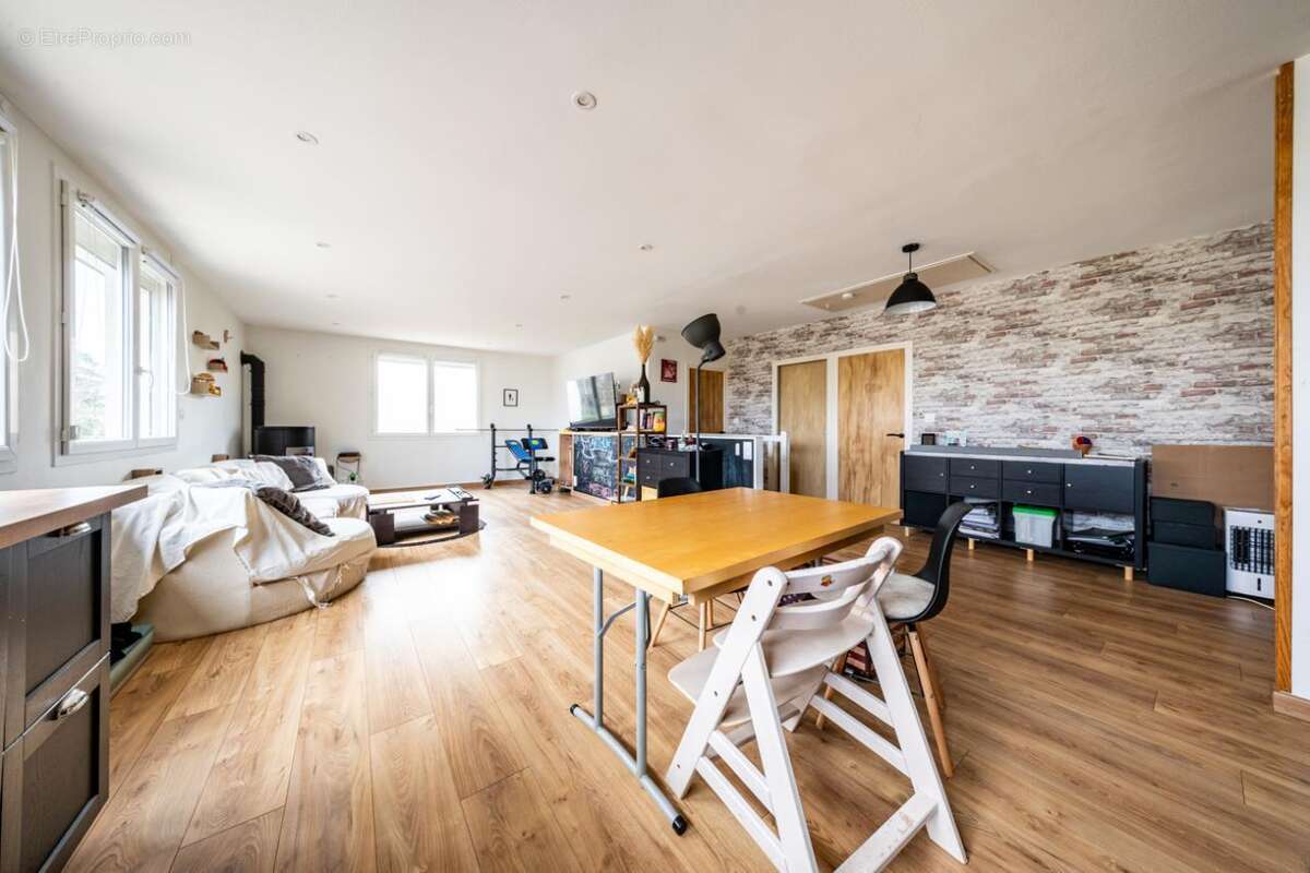 Maison à SENNECEY-LES-DIJON