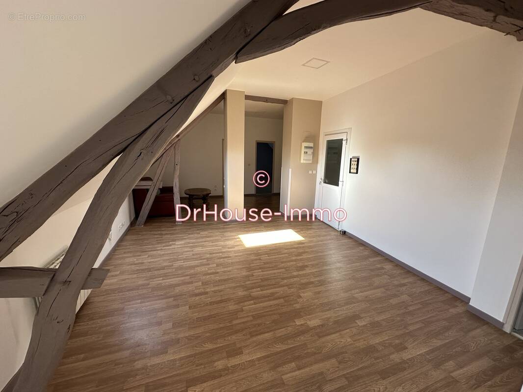 Appartement à BEAULIEU-SUR-LOIRE