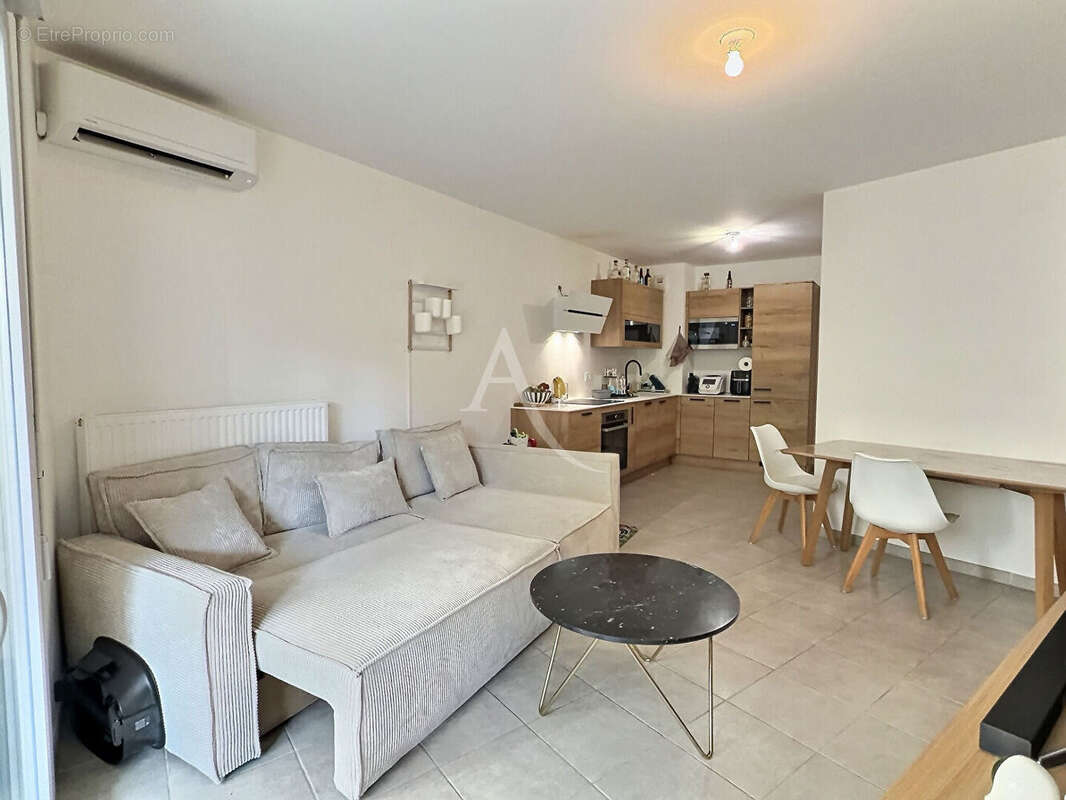 Appartement à MARSEILLE-11E